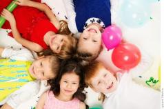 Praznovanje rojstnega dne v naravi: preproste ideje za družinske počitnice