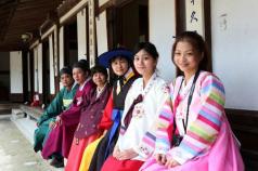 Narodi Južne Koreje: kultura in tradicija Korejska kultura življenjski slog življenjske tradicije